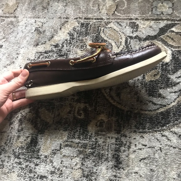 Brown Leather Sperry - Picture 5 of 9
